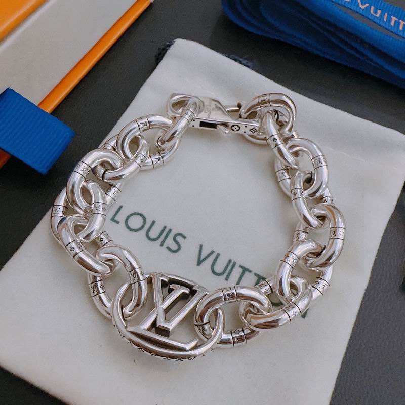 LV Bracelet 11yxx19